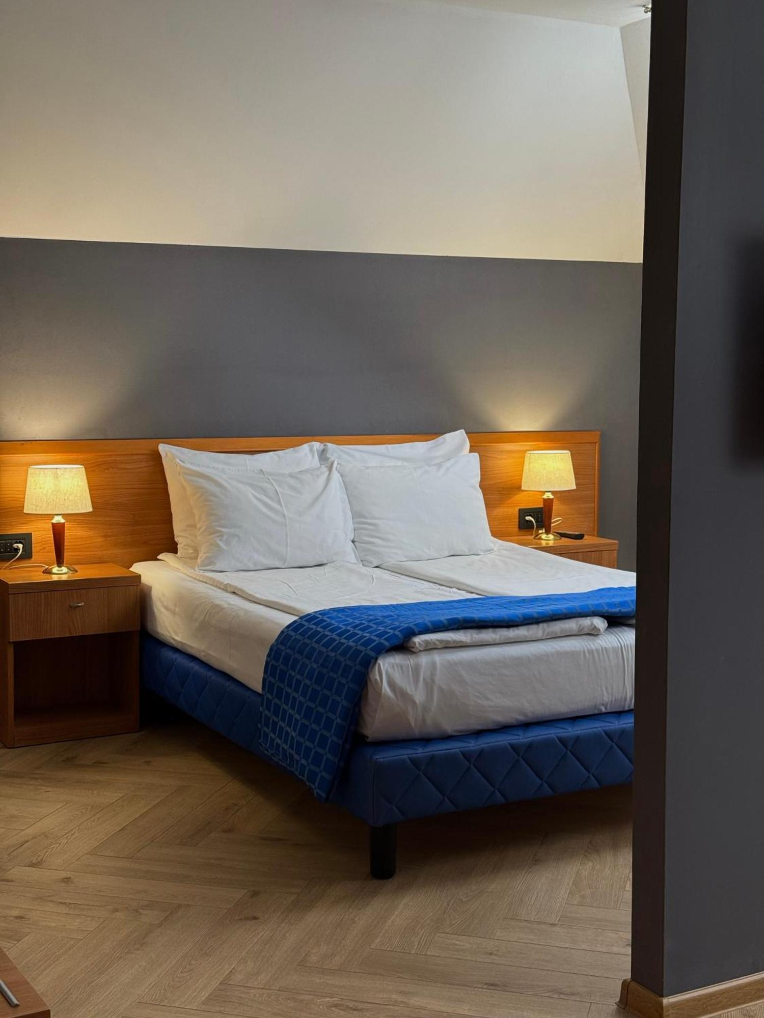 Motel M Vlasenica Bagian luar foto
