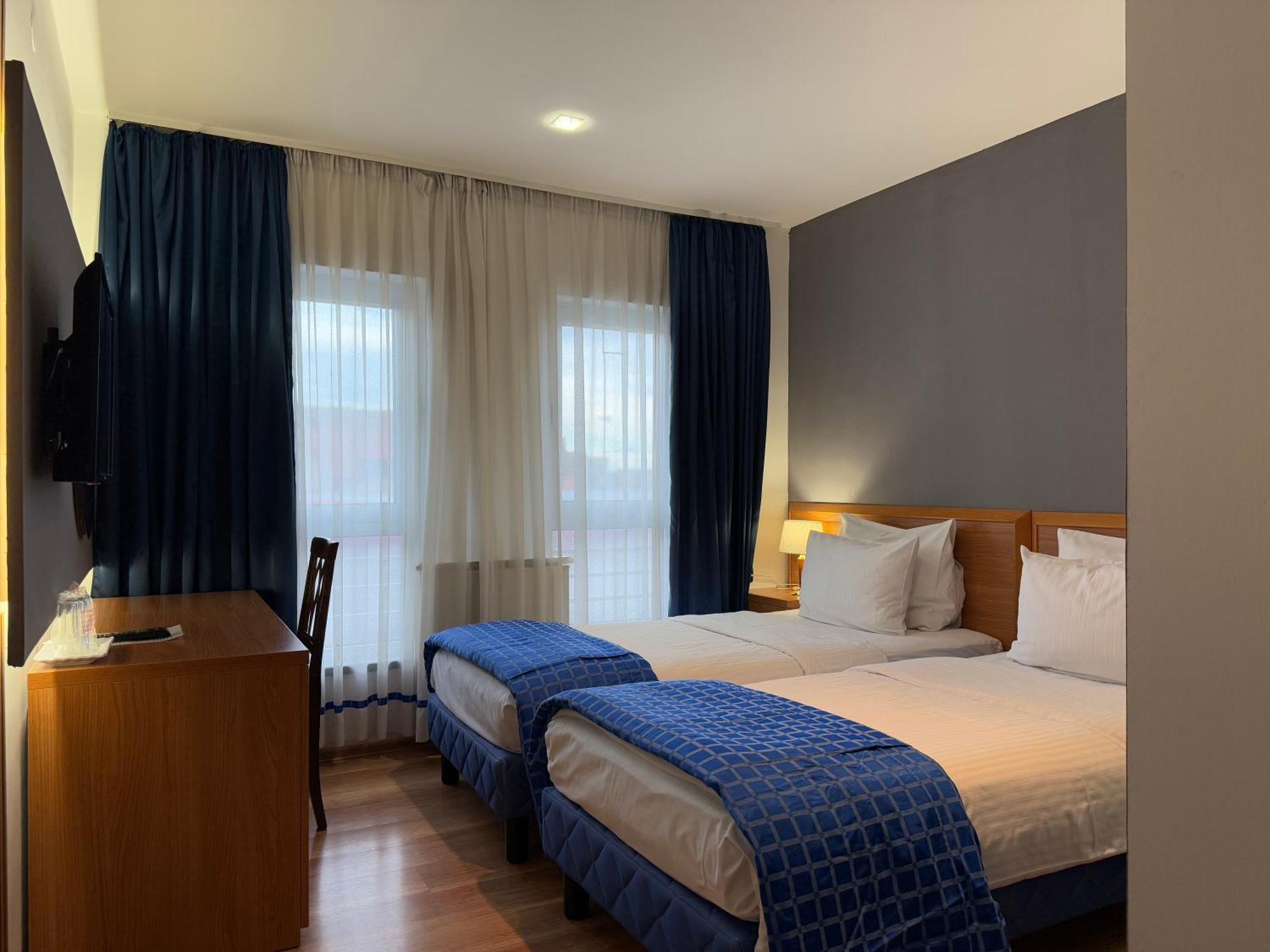 Motel M Vlasenica Bagian luar foto