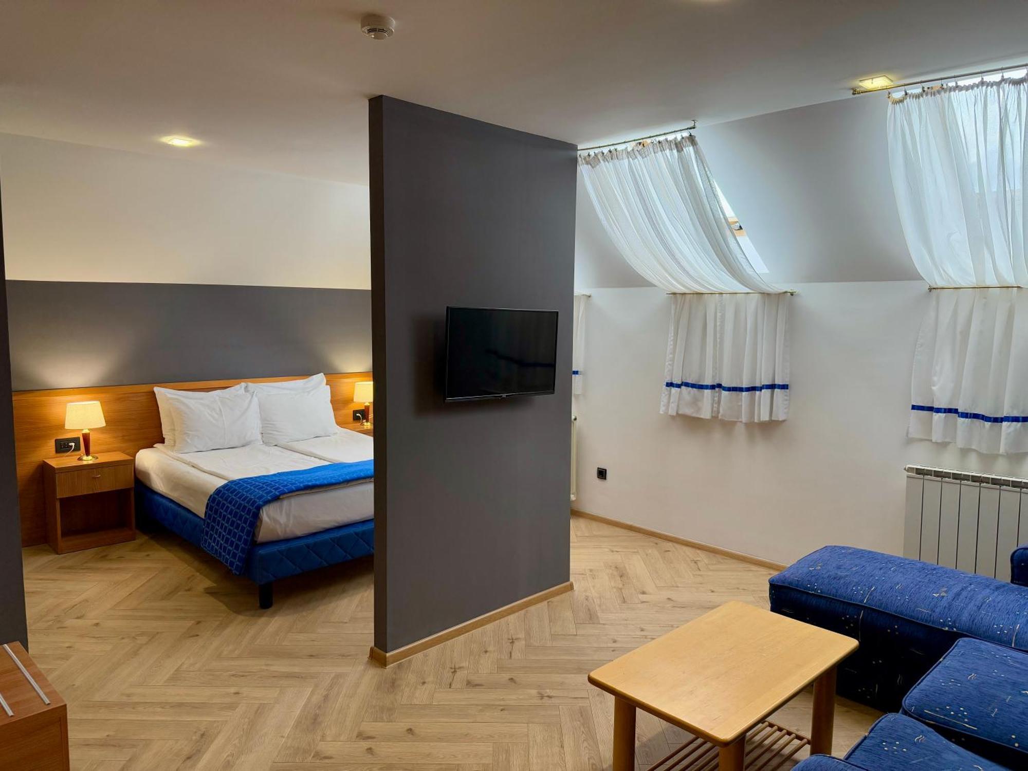Motel M Vlasenica Bagian luar foto