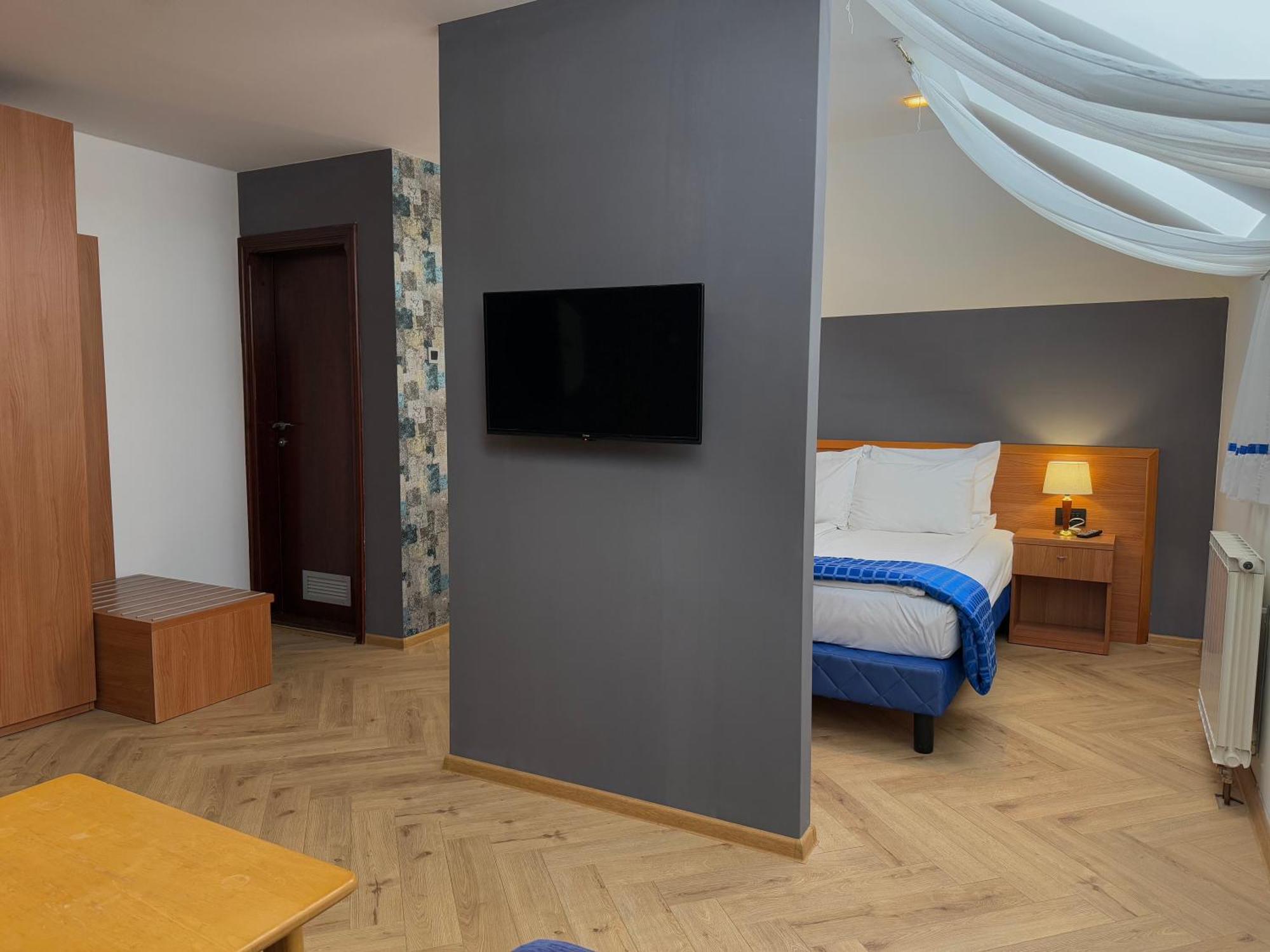 Motel M Vlasenica Bagian luar foto