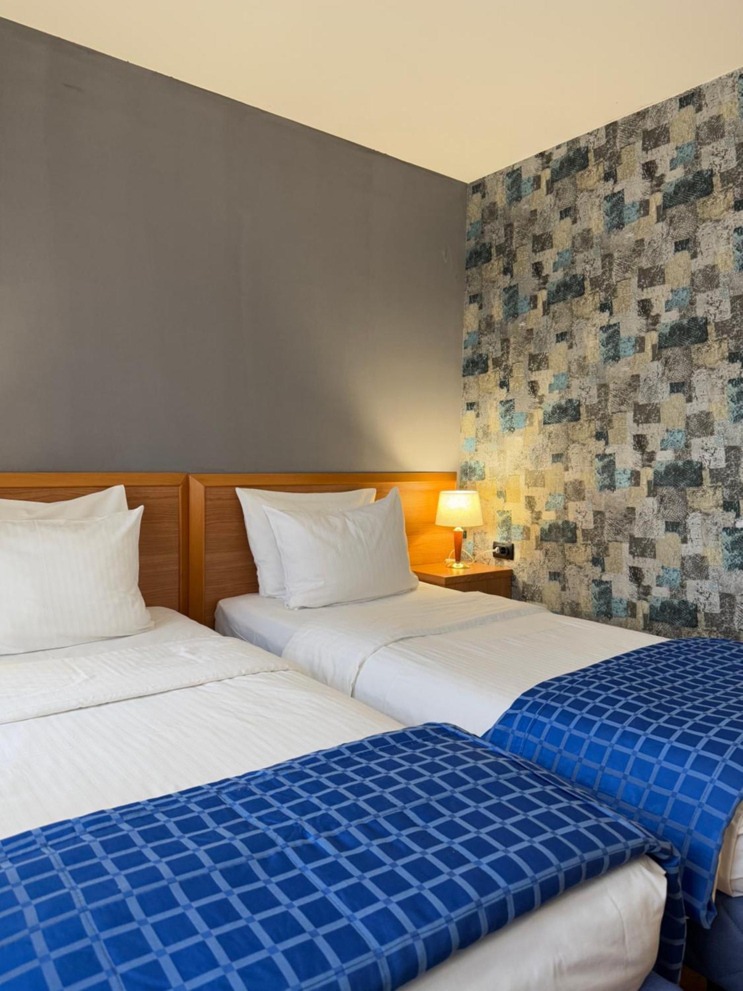 Motel M Vlasenica Bagian luar foto