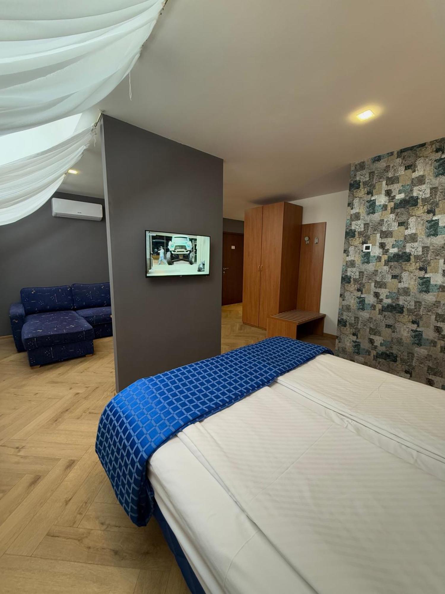 Motel M Vlasenica Bagian luar foto